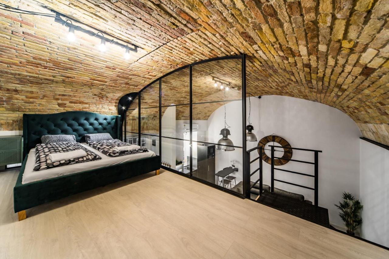 KIRÁLY 28 fsz CENTER 2 BEDROOM APARTMENT WITH AIRCON Budapest Exterior foto